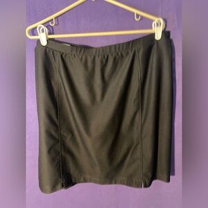Classic Black Women's Golf Skort